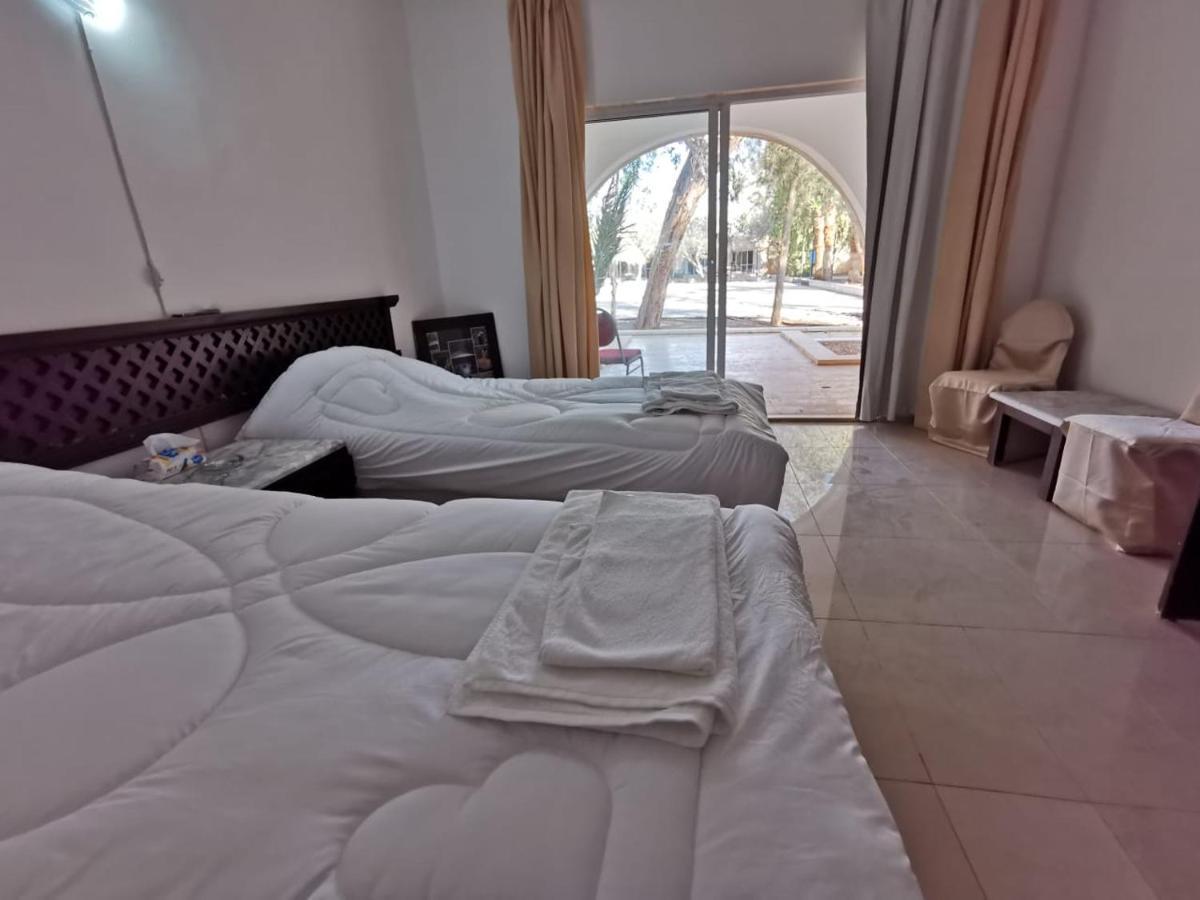 Azraq Rest House Al Azraq ash Shamālī Exteriör bild