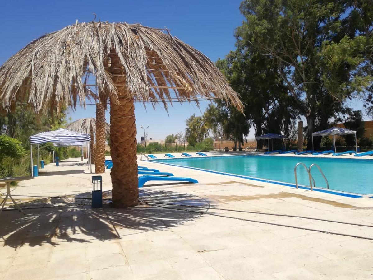 Azraq Rest House Al Azraq ash Shamālī Exteriör bild