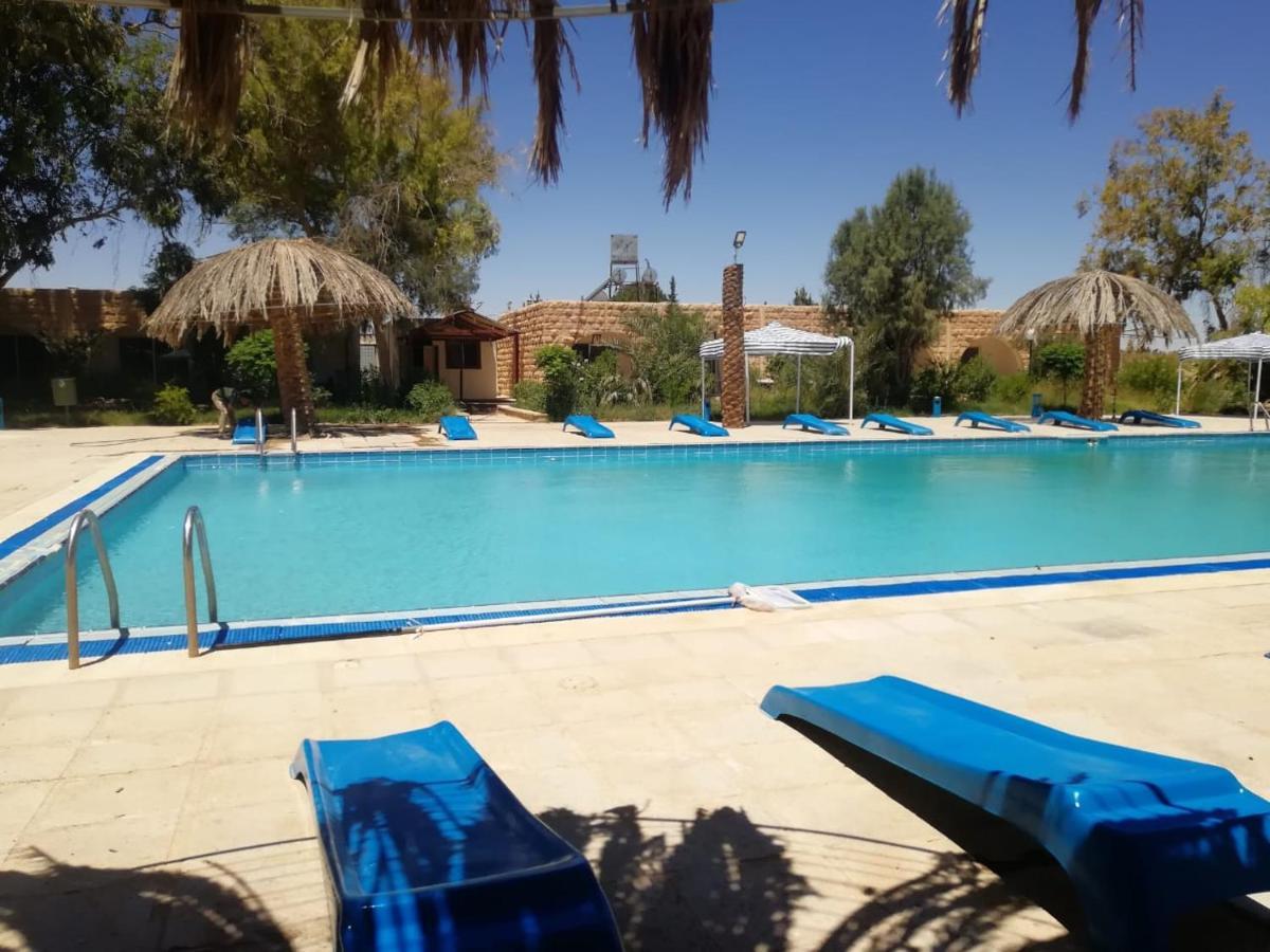Azraq Rest House Al Azraq ash Shamālī Exteriör bild